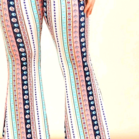SHEIN Pants - 🎀Bohemian Flare Pants🎀